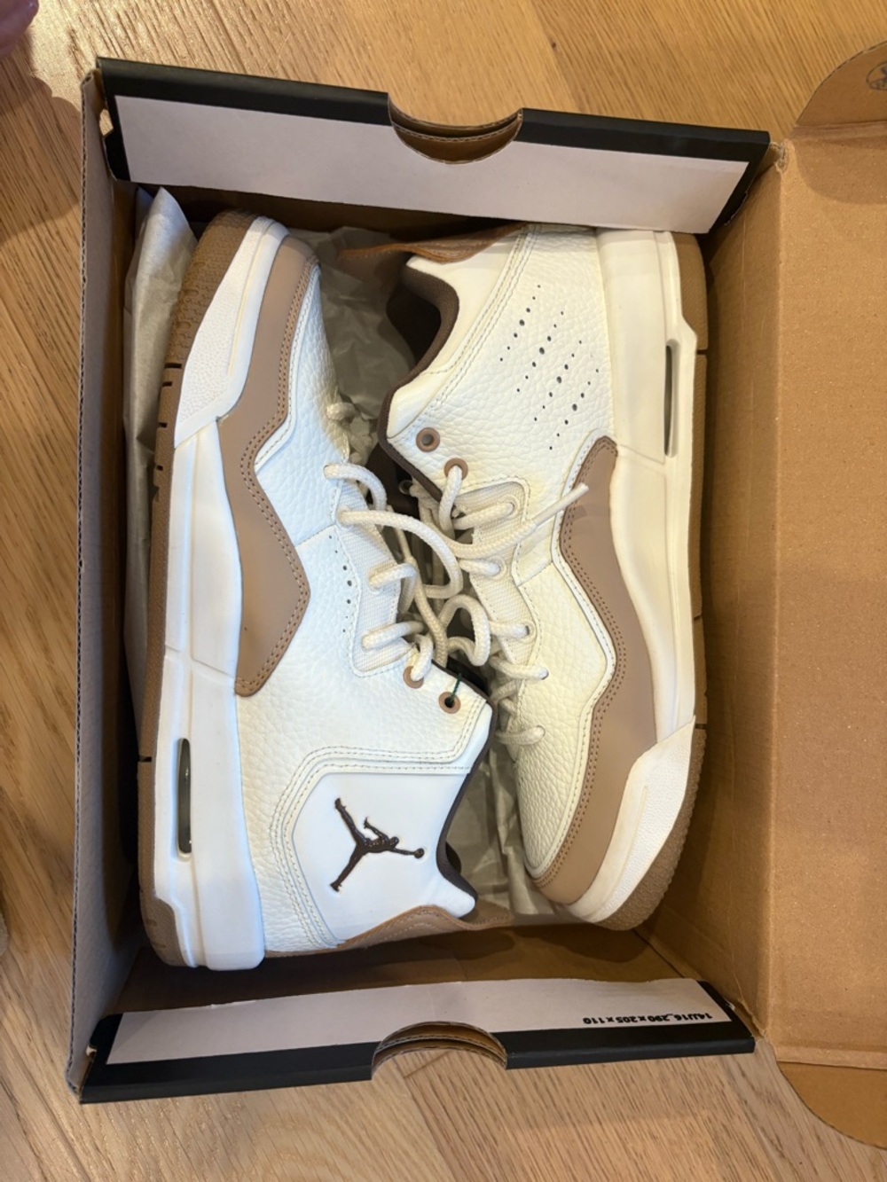 Jordan Low-Top Sneakers in White and Tan